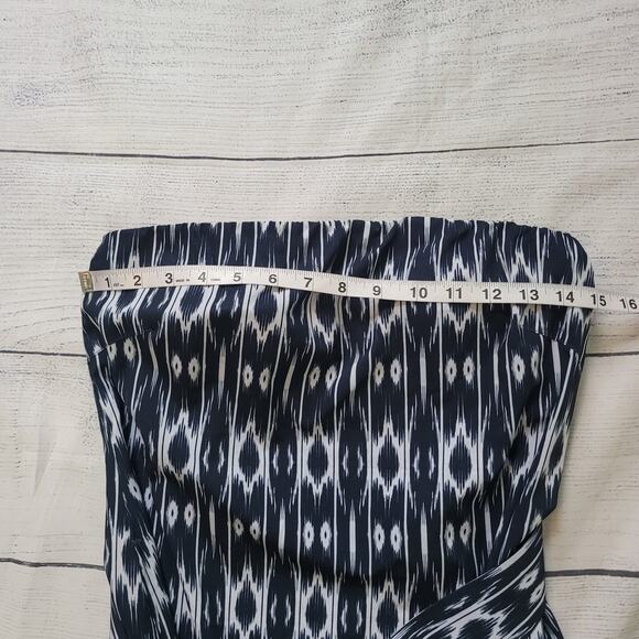 Athleta Size 8 Navy and White Ikat Strapless Anywhere Mini Dress Geometric - Picture 6 of 9
